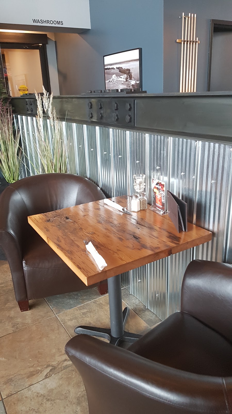 Tailwinds Bar & Grill | Ramara, ON L3V 6H6, Canada | Phone: (705) 325-1020