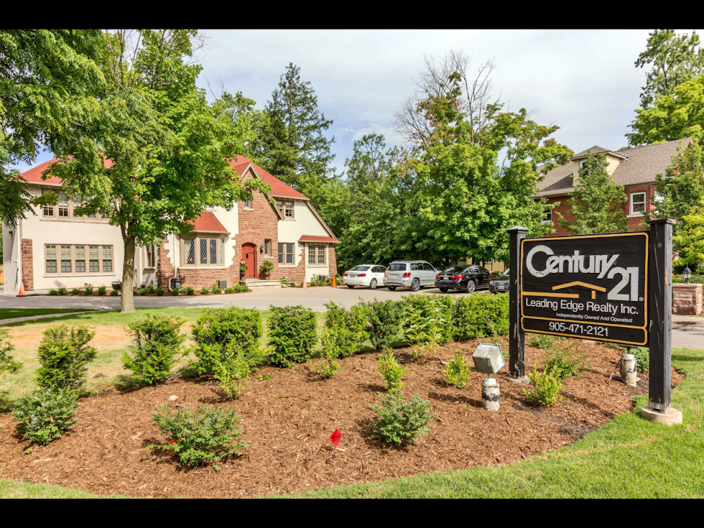 Karen MacDonald Real Estate | 165 Main St N, Markham, ON L3P 1Y2, Canada | Phone: (905) 471-2121
