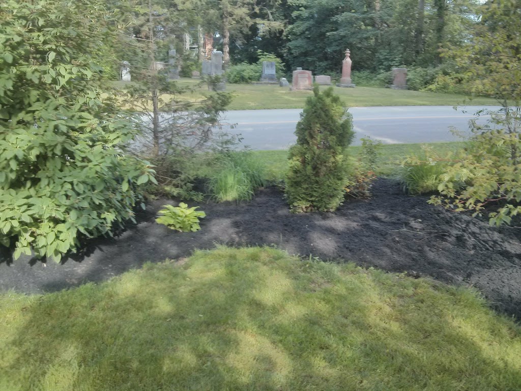 Pinecrest Property Maintenance | 240 Clarence St, Port Colborne, ON L3K 3G6, Canada | Phone: (289) 990-8056