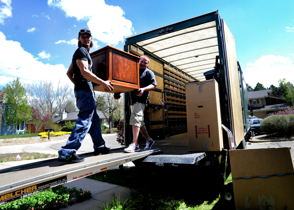 Cambridge Movers Good Ol Boys Moving | 269 Hespeler Rd, Cambridge, ON N1R 3H8, Canada | Phone: (519) 621-5861