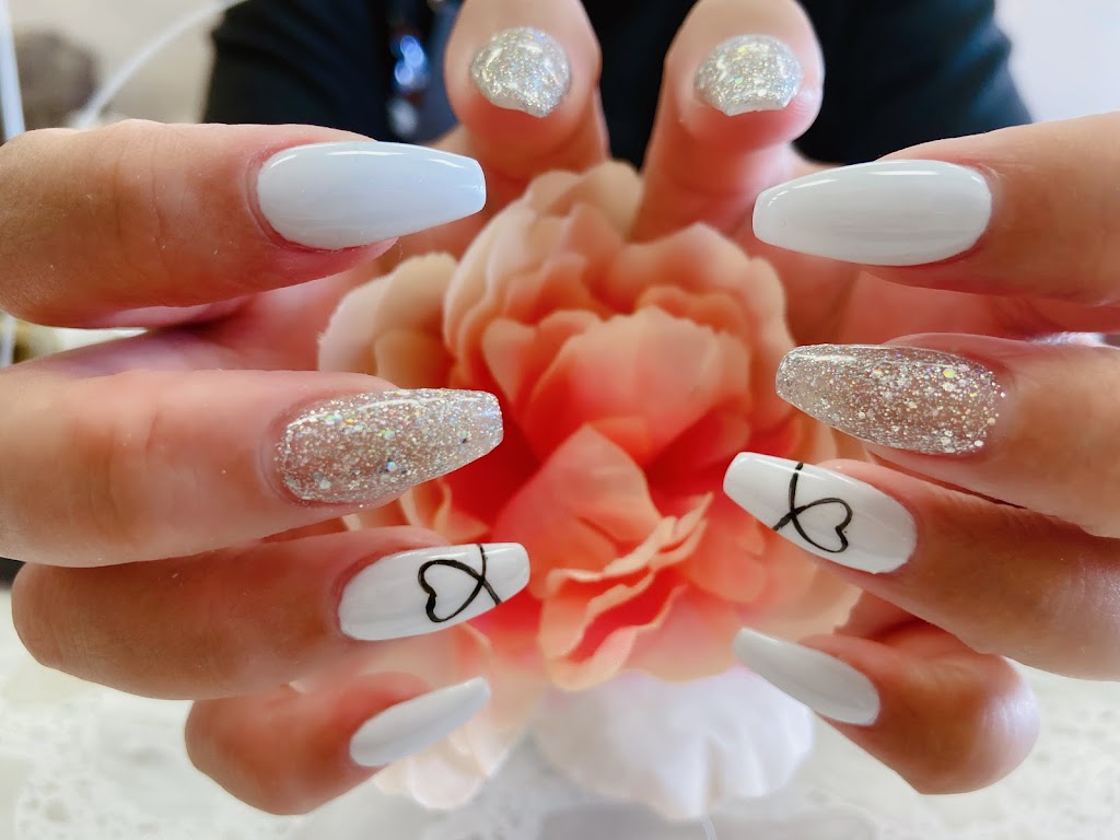 DK Nails Spa | 94 Dundas St E #6, Waterdown, ON L0R 2H2, Canada | Phone: (905) 690-9677