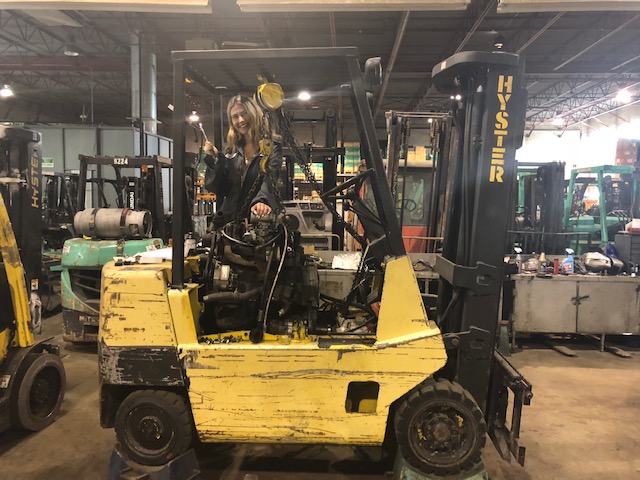 MASTERLIFT | 2899 Plymouth Dr, Oakville, ON L6H 6G7, Canada | Phone: (905) 203-2746