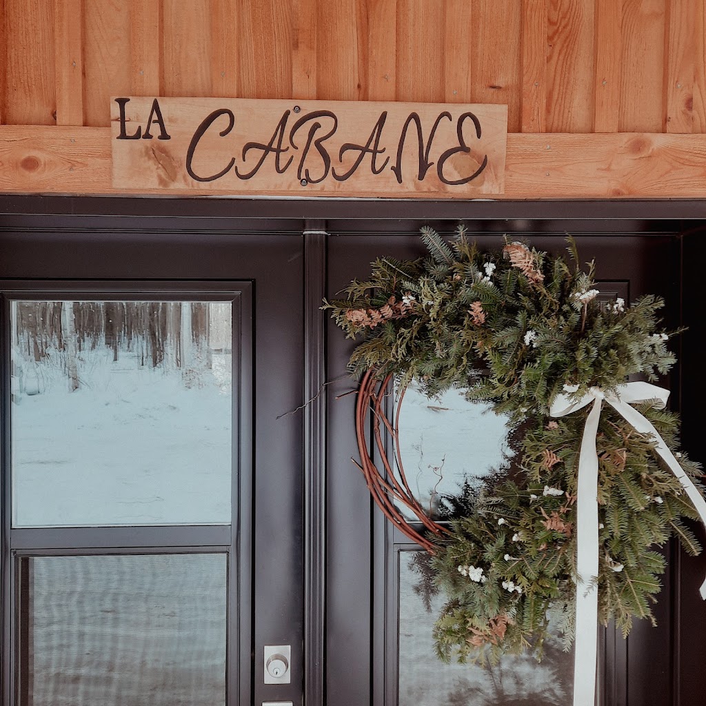 La Cabane | 1110 Rang 9 Simpson, Notre-Dame-du-Bon-Conseil, QC J0C 1A0, Canada | Phone: (819) 473-0136
