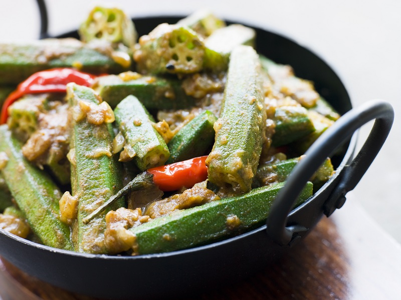 Silver Spoon Takeout and Catering | 816 Britannia Rd W #103, Mississauga, ON L5V 0A6, Canada | Phone: (905) 567-5677