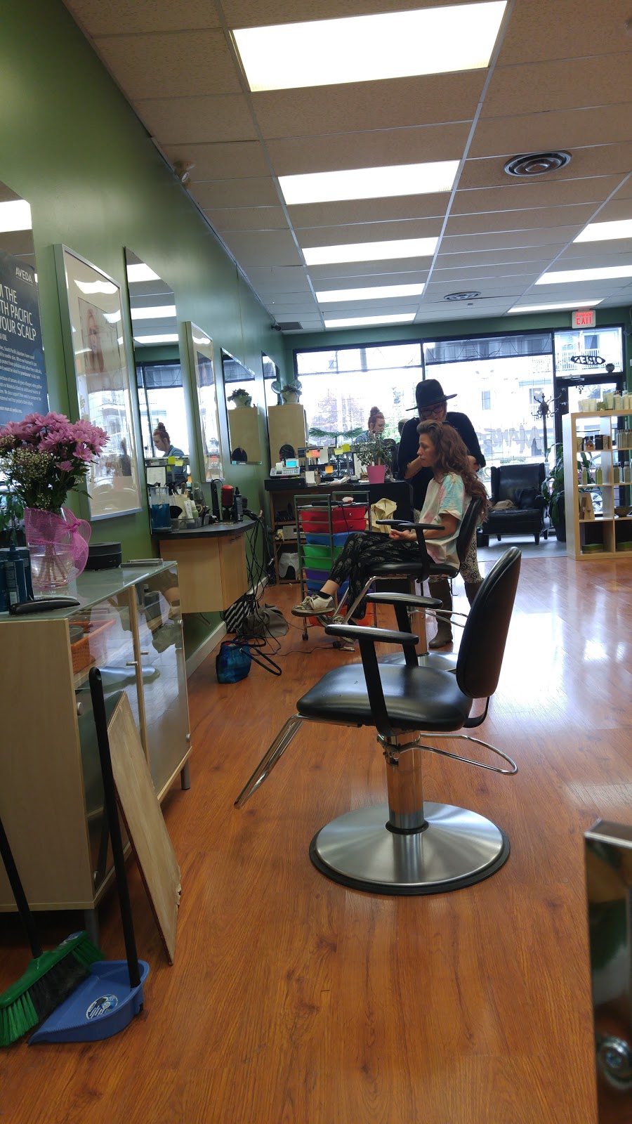 Manestop Hair | 45723 Ontario Ave, Chilliwack, BC V2P 6S8, Canada | Phone: (604) 792-5212