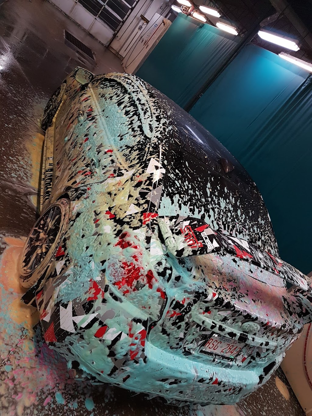 Car Wash At Douglasdale The | 3250 114 Ave SE, Calgary, AB T2Z 3V6, Canada | Phone: (403) 203-3997