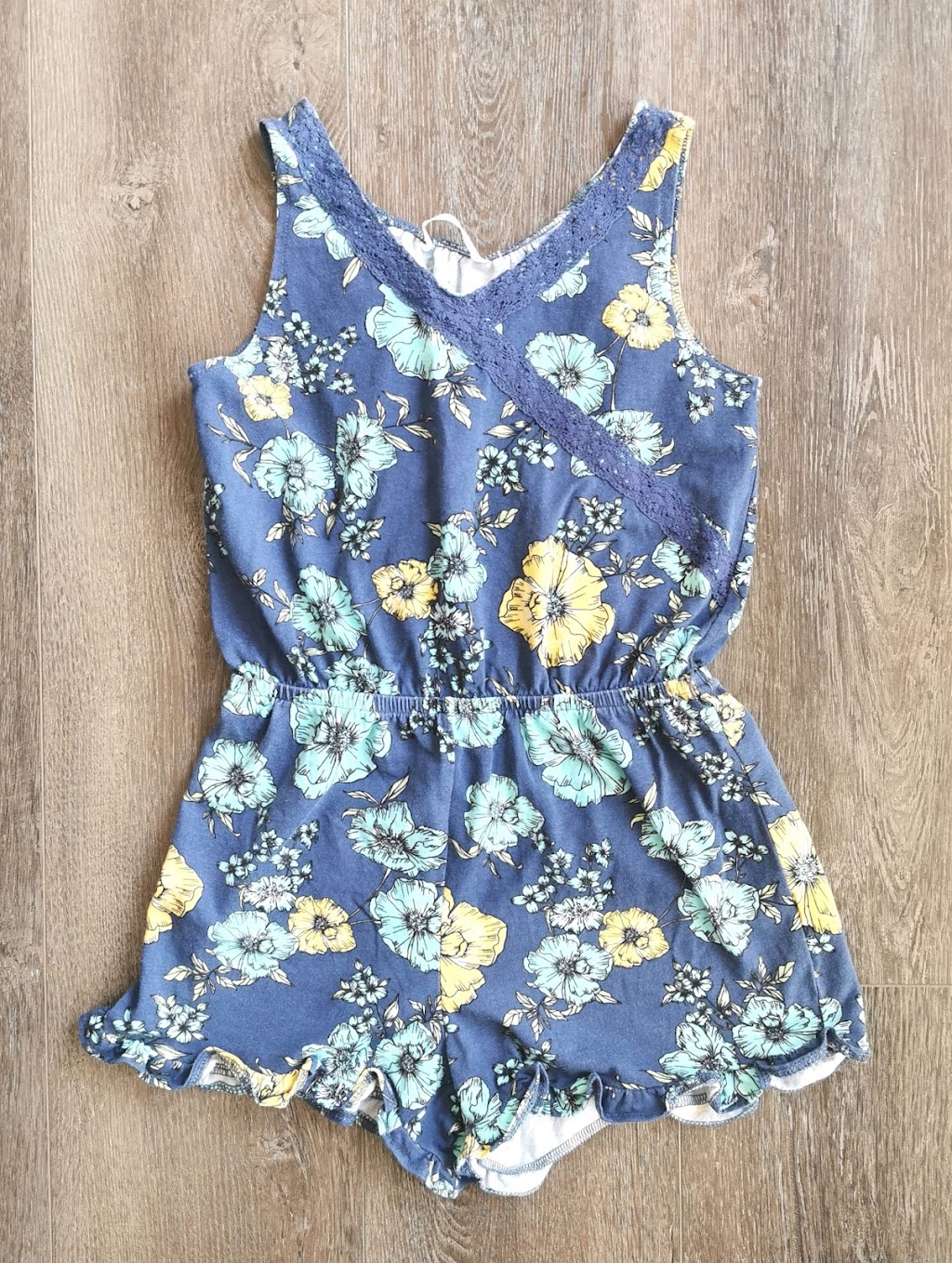 Faith and Love Thrift | 68 Welshimer Crescent NE, Langdon, AB T0J 1X1, Canada | Phone: (403) 618-7412