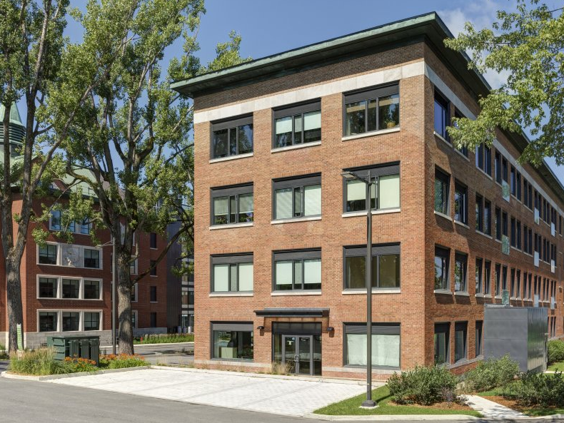 Laroche - Plomberie & Mécanique du bâtiment | 150-1354 Rue Saint Paul, LAncienne-Lorette, QC G2E 1Z6, Canada | Phone: (418) 872-1866