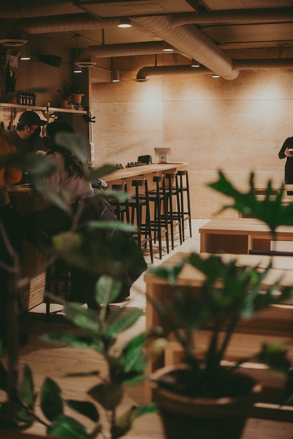one sixteen | 116 Sherbrook St, Winnipeg, MB R3C 2B4, Canada | Phone: (431) 887-2337