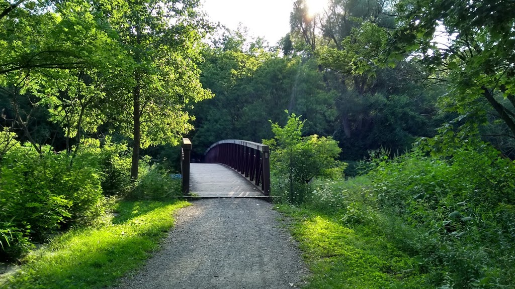 Lions Valley Park | 2417 Fourth Line, Oakville, ON L6H 6W8, Canada | Phone: (905) 845-6601