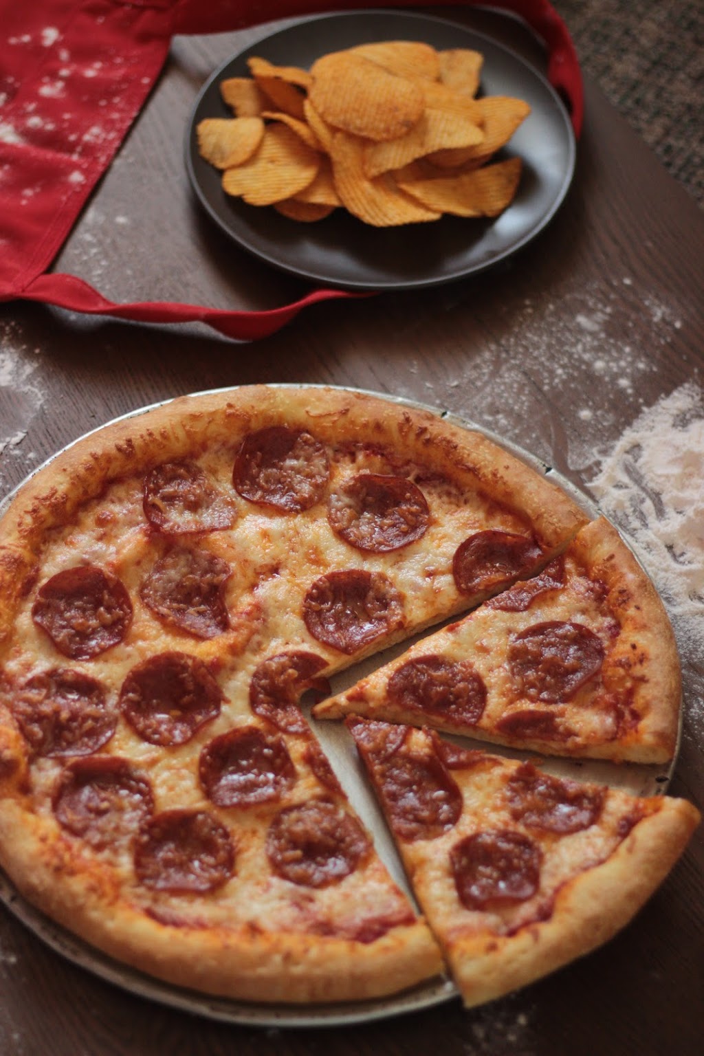 Josi Bakery and Pizza | 22 Elgin St W, Arnprior, ON K7S 1N3, Canada | Phone: (613) 623-2220