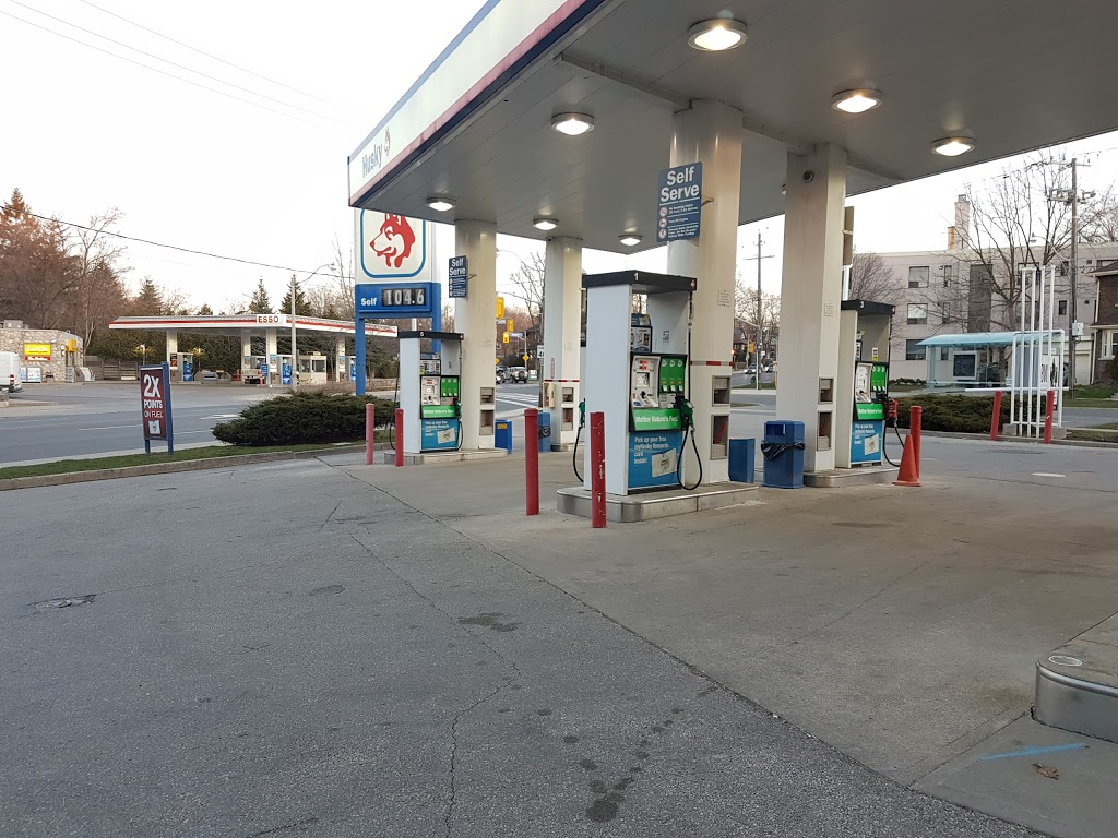 Husky | 861 Avenue Rd, Toronto, ON M5P 2K4, Canada | Phone: (416) 488-8989
