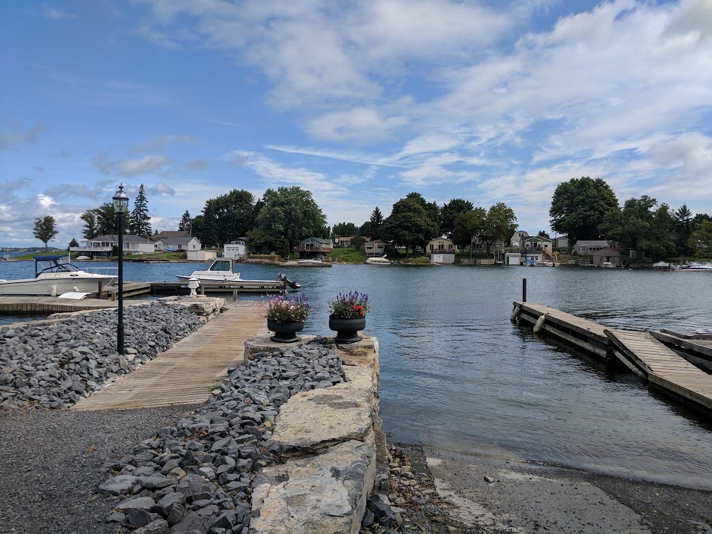Precision Marine At Peos Bay | 34477 NY-12E, Cape Vincent, NY 13618, USA | Phone: (315) 654-3722