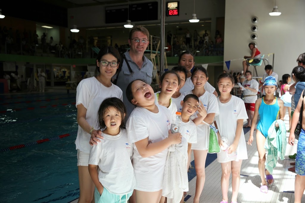 White Dolphin Swimming Club | 490 York Mills Rd, North York, ON M3B 1W6, Canada | Phone: (647) 988-6888
