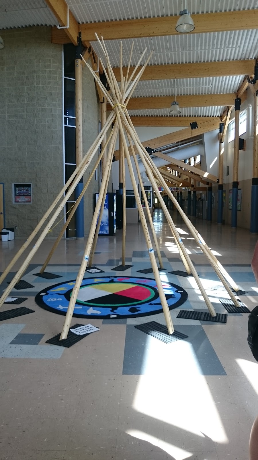 Nipisihkopahk Elementary School | Box 369, Maskwacis, AB T0C 1N0, Canada | Phone: (780) 585-2244