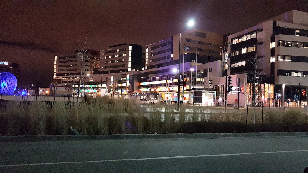 Montreal Childrens Hospital | 1001 Boulevard Décarie, Montréal, QC H4A 3J1, Canada | Phone: (514) 412-4400