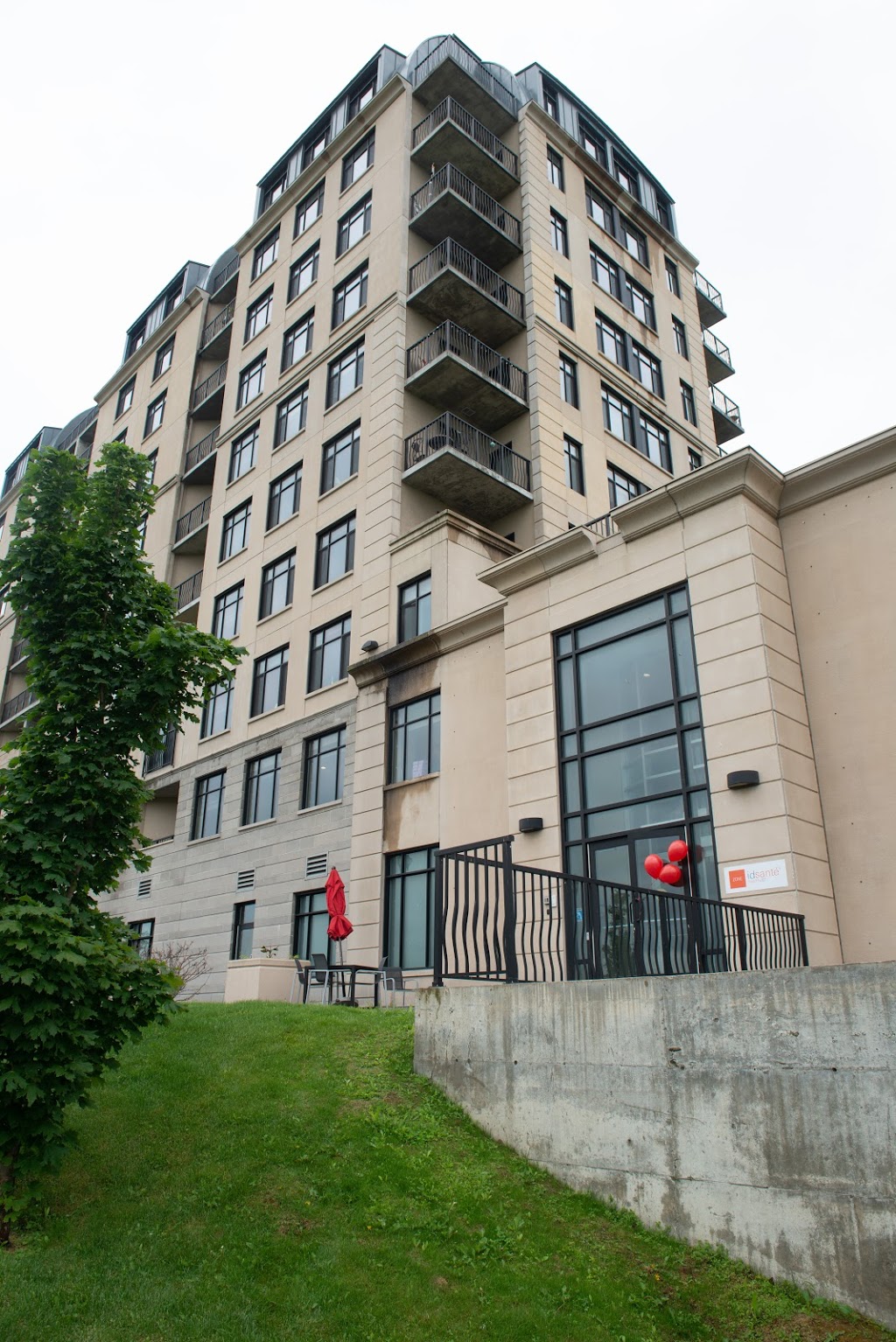 S+ | 325 Chemin de la Pointe-Sud, Verdun, QC H3E 0B1, Canada | Phone: (514) 769-1010