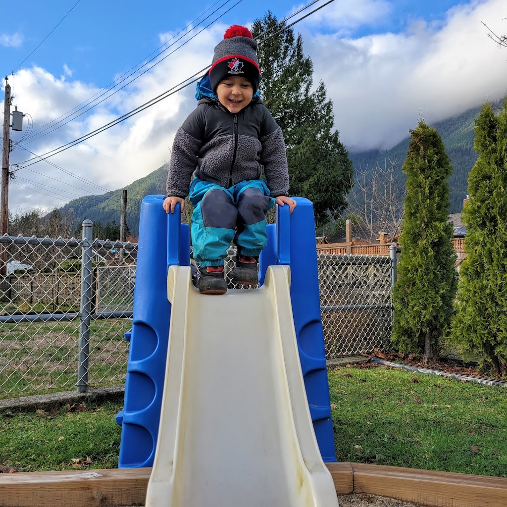 Willow Family Daycare | 635 Willow St, Hope, BC V0X 1L0, Canada | Phone: (604) 869-6257