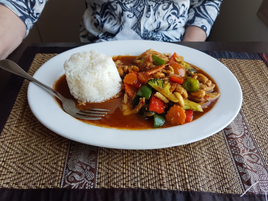 Exeter Thai Cusine | 1S7, 365 Main St S, Exeter, ON N0M 1S0, Canada | Phone: (519) 235-3737