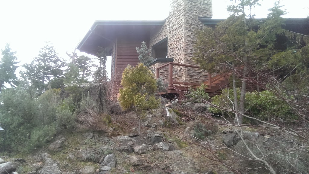 Orcas Oasis Vacation Rental | 421 Scott Hill Road, Orcas, Eastsound, WA 98245, USA | Phone: (360) 376-4646
