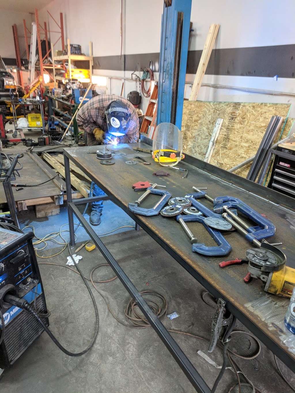 Neutron Welding Co. | 18660 32 Ave, Surrey, BC V3Z 1A7, Canada | Phone: (778) 938-5110
