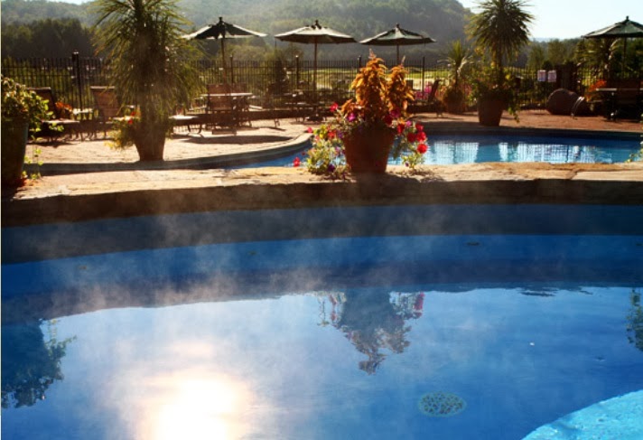 Tremblant Getaway | Allée du Sanctuaire, Mont-Tremblant, QC J8E 0C6, Canada | Phone: (514) 775-5976