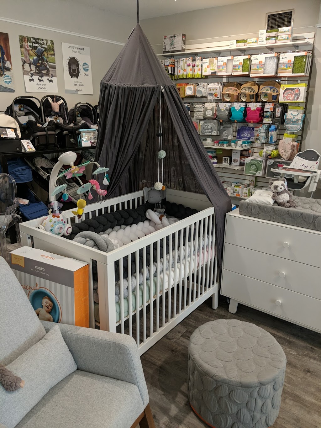 Baby Envy Boutique & Registry | 1645 Wyandotte St E, Windsor, ON N8Y 1C8, Canada | Phone: (519) 252-2222