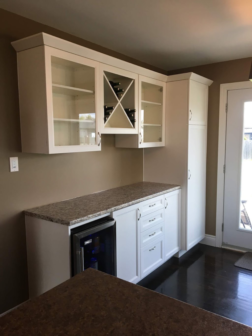Bob & Marks Custom Cabinets | 282 Schultz Rd, Pembroke, ON K8A 6W8, Canada | Phone: (613) 735-5334