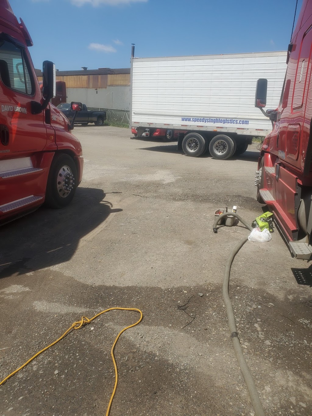 Eassons Transportation Group | 2z8, 7450 Bren Rd, Mississauga, ON L4T 1H4, Canada | Phone: (902) 679-1153