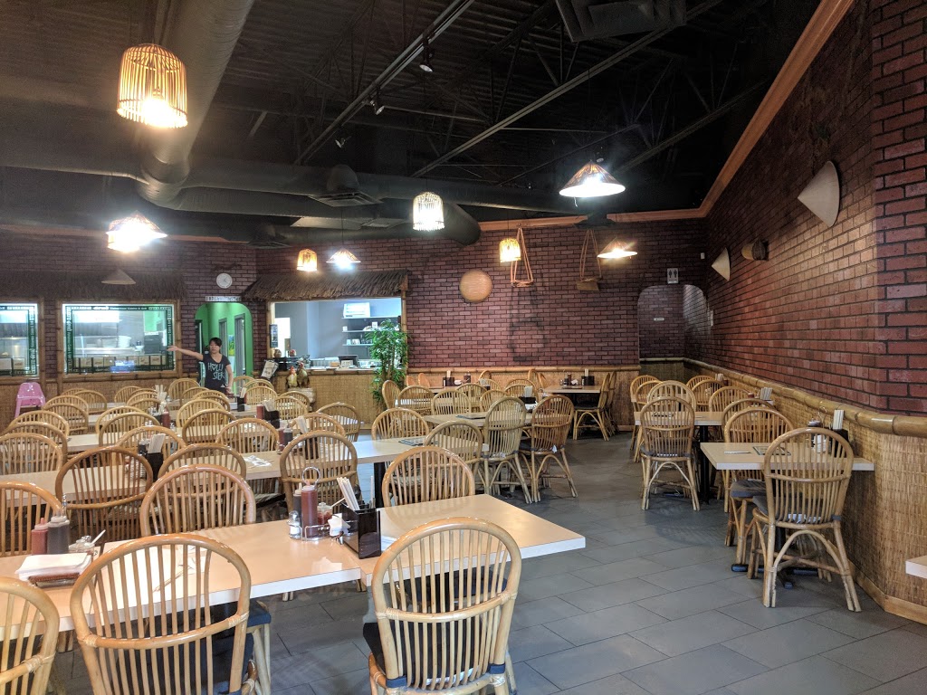 Les Pho | 848 8180 3B5, 11 Heritage Meadows Way Southeast, Calgary, AB T2H 3B5, Canada | Phone: (403) 259-3883