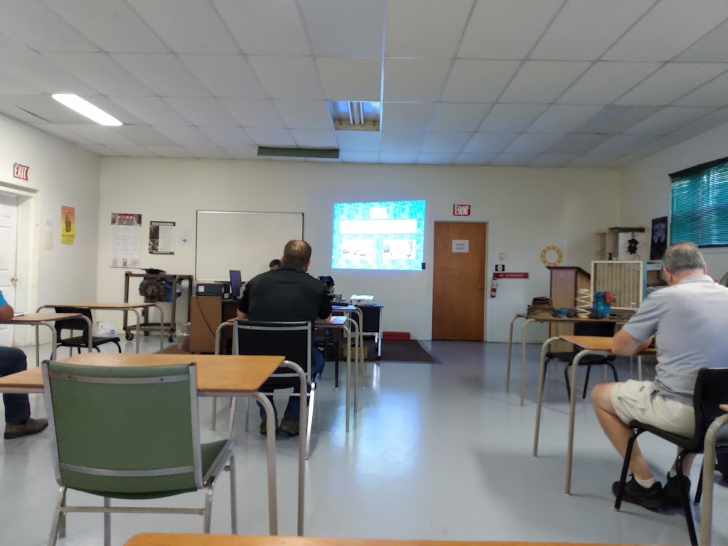Commercial Safety College | 11490 Nova Scotia Trunk 2, Debert, NS B0M 1G0, Canada | Phone: (800) 667-5455