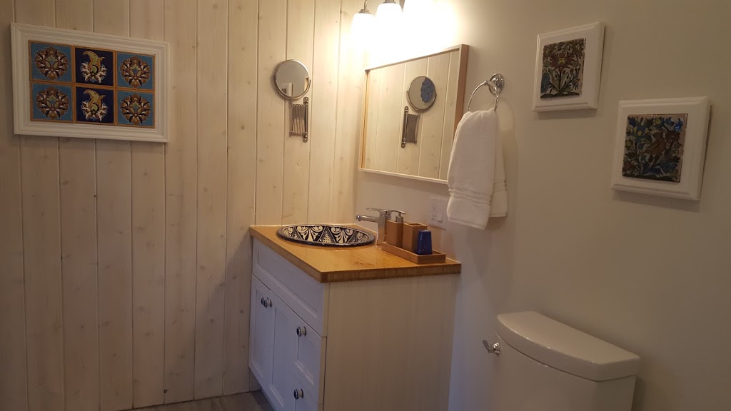 Orange Bicycle Guesthouse and Gardens | 5 Warner Bay Rd, Tobermory, ON N0H 2R0, Canada | Phone: (519) 783-1383