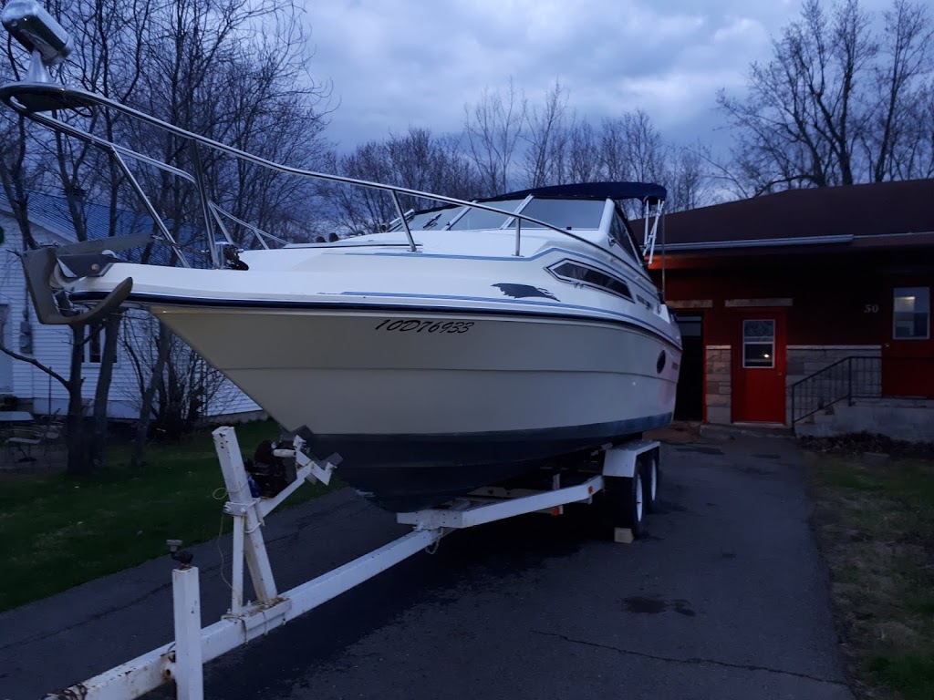 Pourvoirie Laramée | 37 Laramée Street, Lacolle, QC J0J 1J0, Canada | Phone: (450) 246-2383