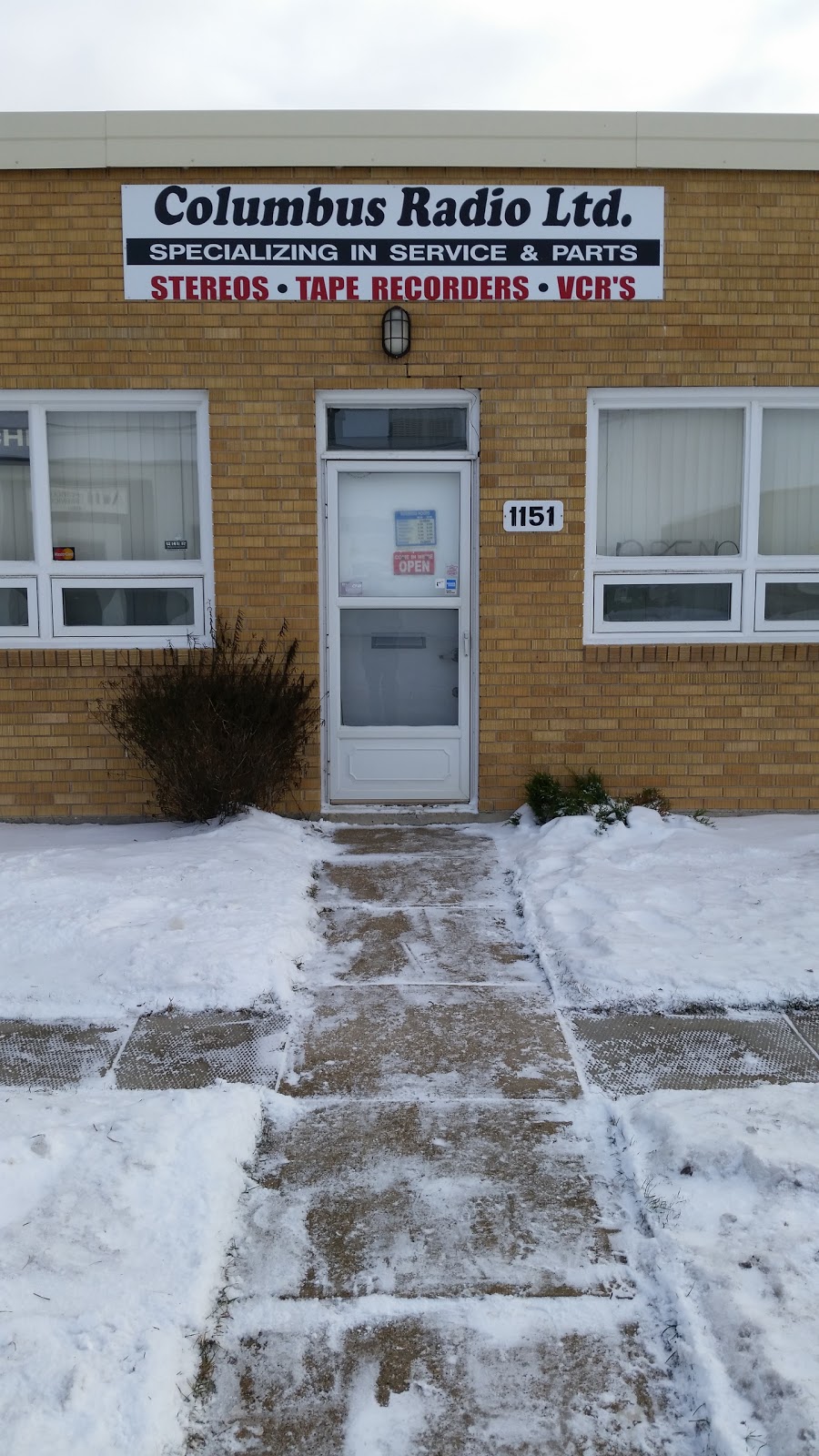 Columbus Radio Ltd | 1151 Sanford St, Winnipeg, MB R3E 3A1, Canada | Phone: (204) 775-0435
