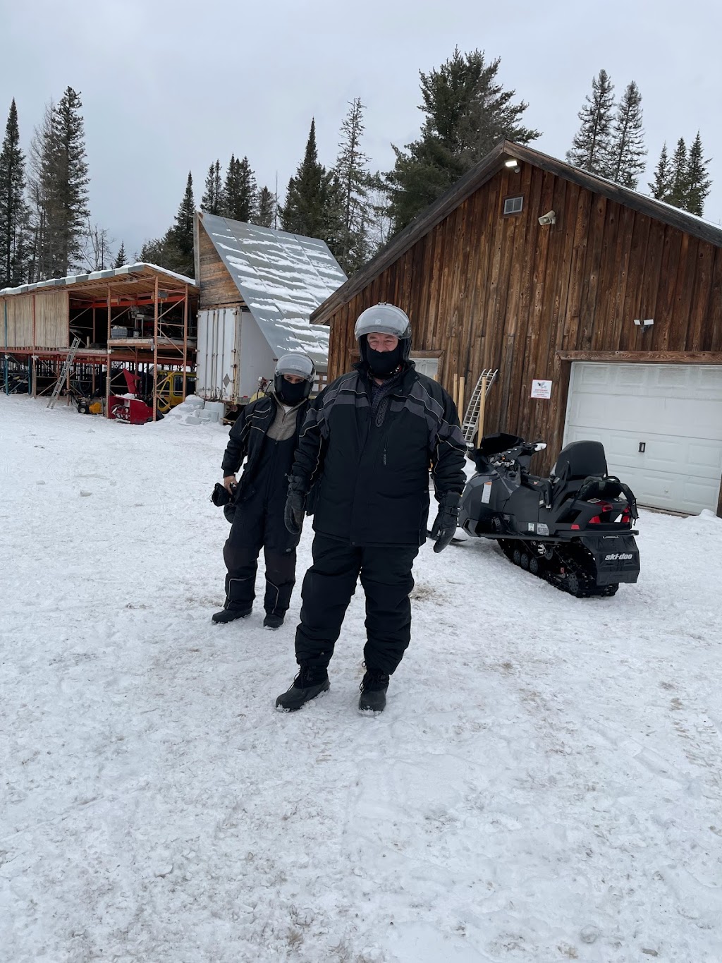 Arctic Aventure | 645 Chem. Masson, Sainte-Marguerite-du-Lac-Masson, QC J0T 1L0, Canada | Phone: (450) 228-3181