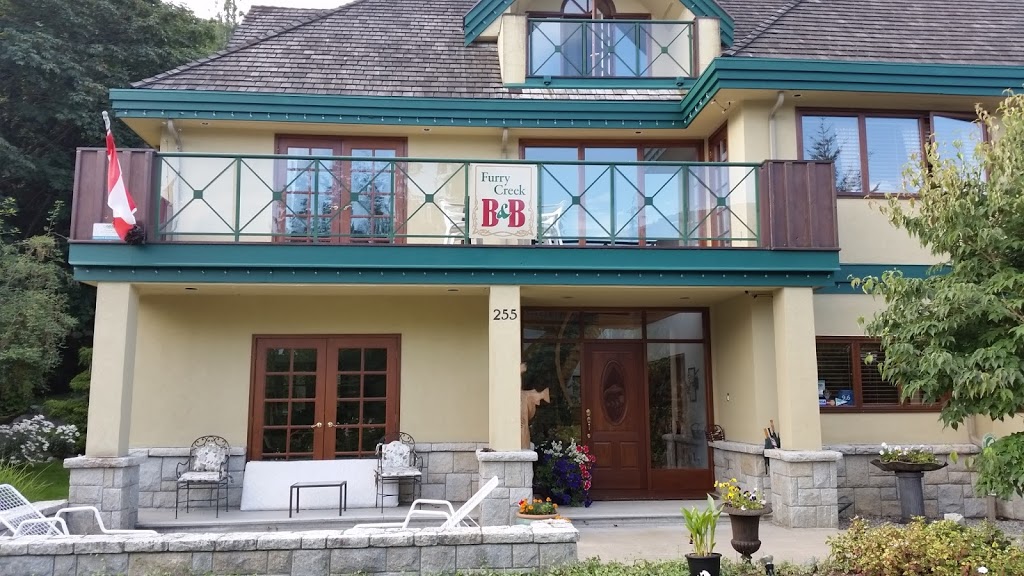 Furry Creek Bed & Breakfast | 255 Furry Creek Dr, Furry Creek, BC V0N 3Z2, Canada | Phone: (604) 896-0082