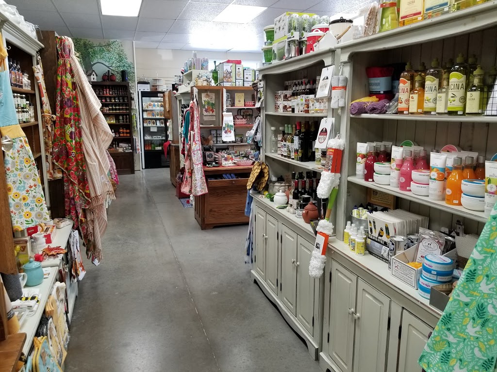 The Apple Store Cooney Farms | 10 Wellmans Rd, Stirling, ON K0K 3E0, Canada | Phone: (613) 395-2395