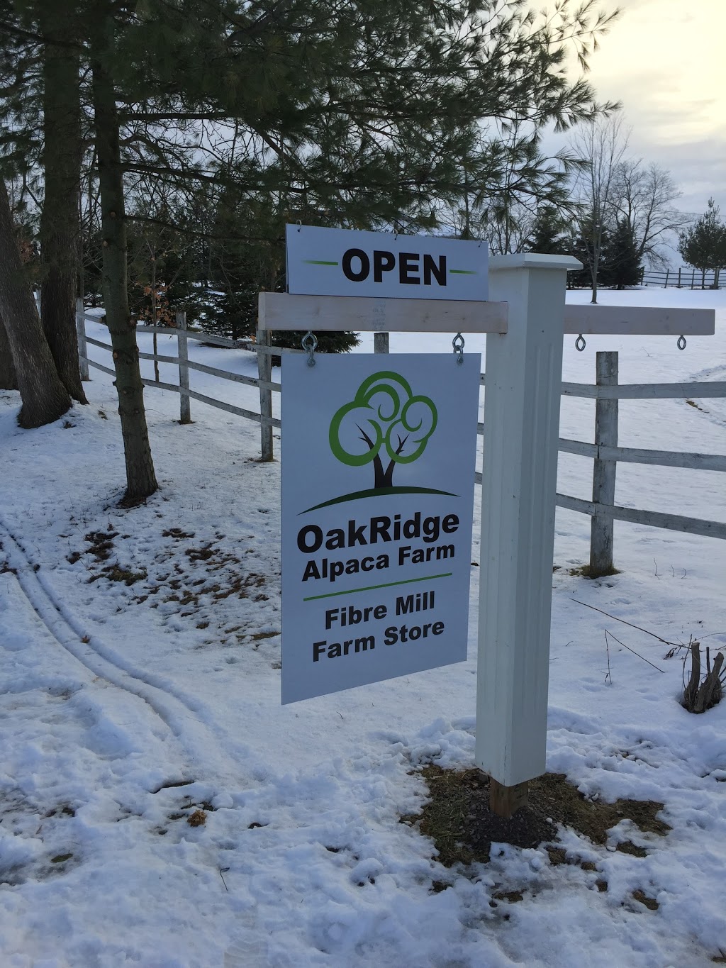 Oakridge Farm | 1120 Sheffield Rd, Cambridge, ON N1R 5S2, Canada | Phone: (519) 277-1126