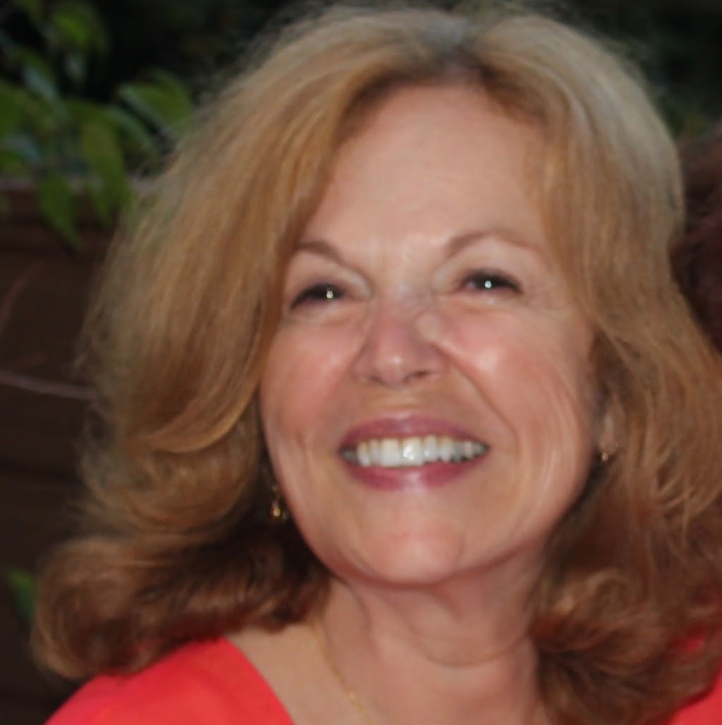 Dembe Elaine | 27 Alvin Ave Second Floor, Toronto, ON M4T 2A7, Canada | Phone: (416) 960-5353