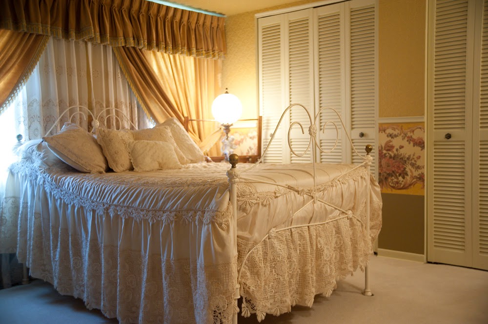 Au petit ruisseau Gite / B&B | 2278 QC-202, Hinchinbrooke, QC J0S 1E0, Canada | Phone: (450) 827-2178