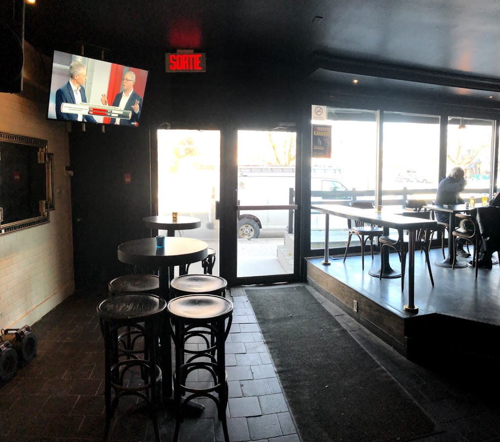 Marie B | 341 Rue Saint-Charles Ouest, Longueuil, QC J4H 1E7, Canada | Phone: (450) 679-2584