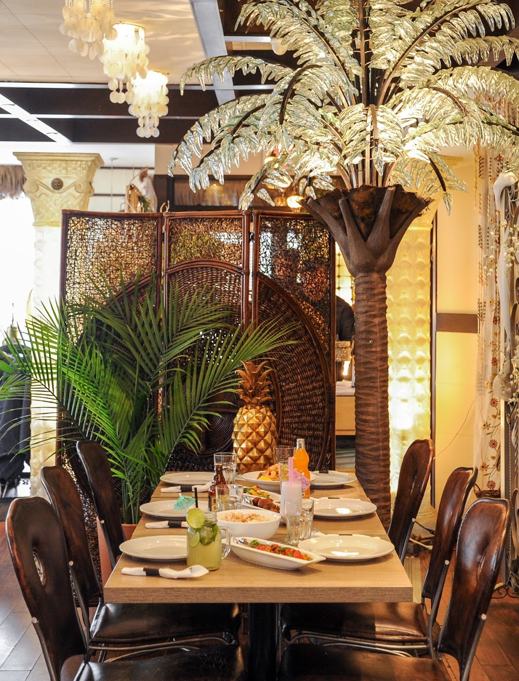 CASA manila | 879 York Mills Rd Unit #1, Toronto, ON M3B 1Y5, Canada | Phone: (416) 443-9654