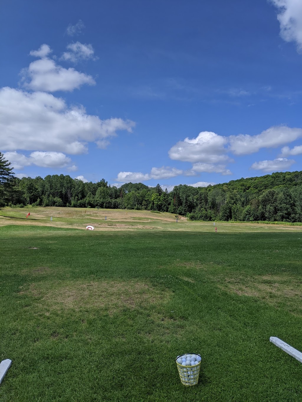 Haliburton Golf Centre | 6643 Gelert Rd, Dysart et al, ON K0M 1S0, Canada | Phone: (705) 457-2199