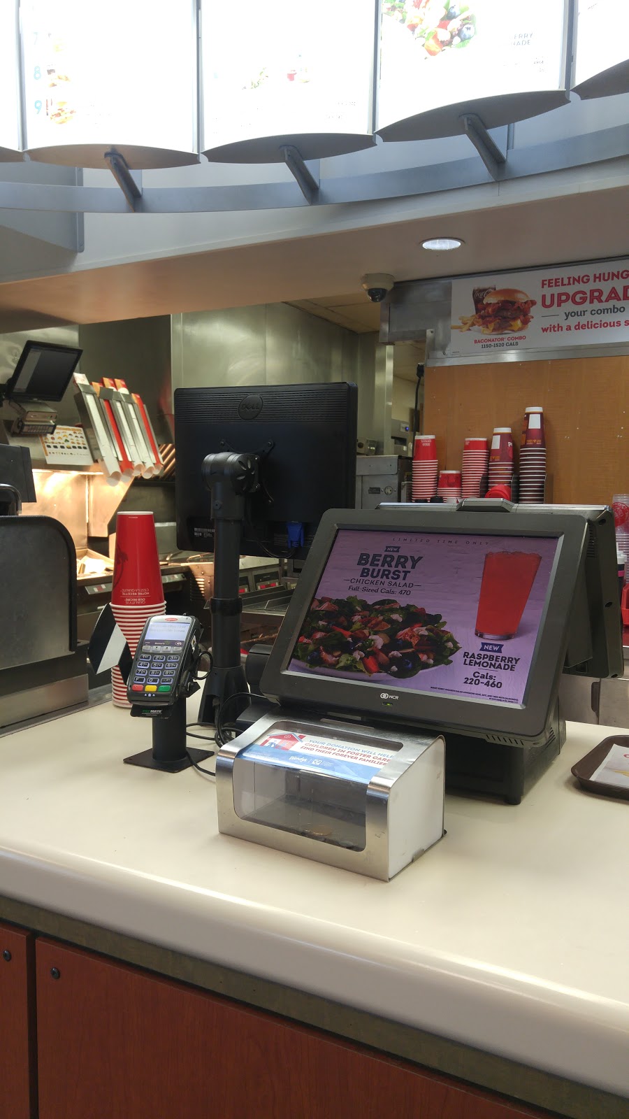 Wendys | 8427 112 St NW, Edmonton, AB T6G 1K6, Canada | Phone: (780) 434-6608