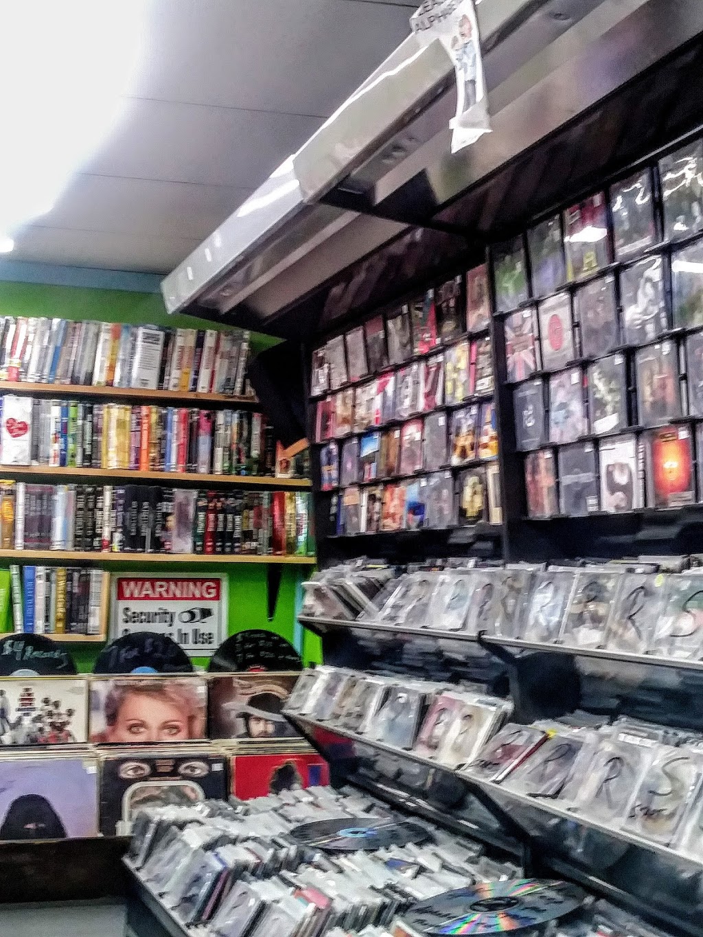 Music Matters Record Store | 527 Cayuga Dr, Niagara Falls, NY 14304, USA | Phone: (716) 371-8454