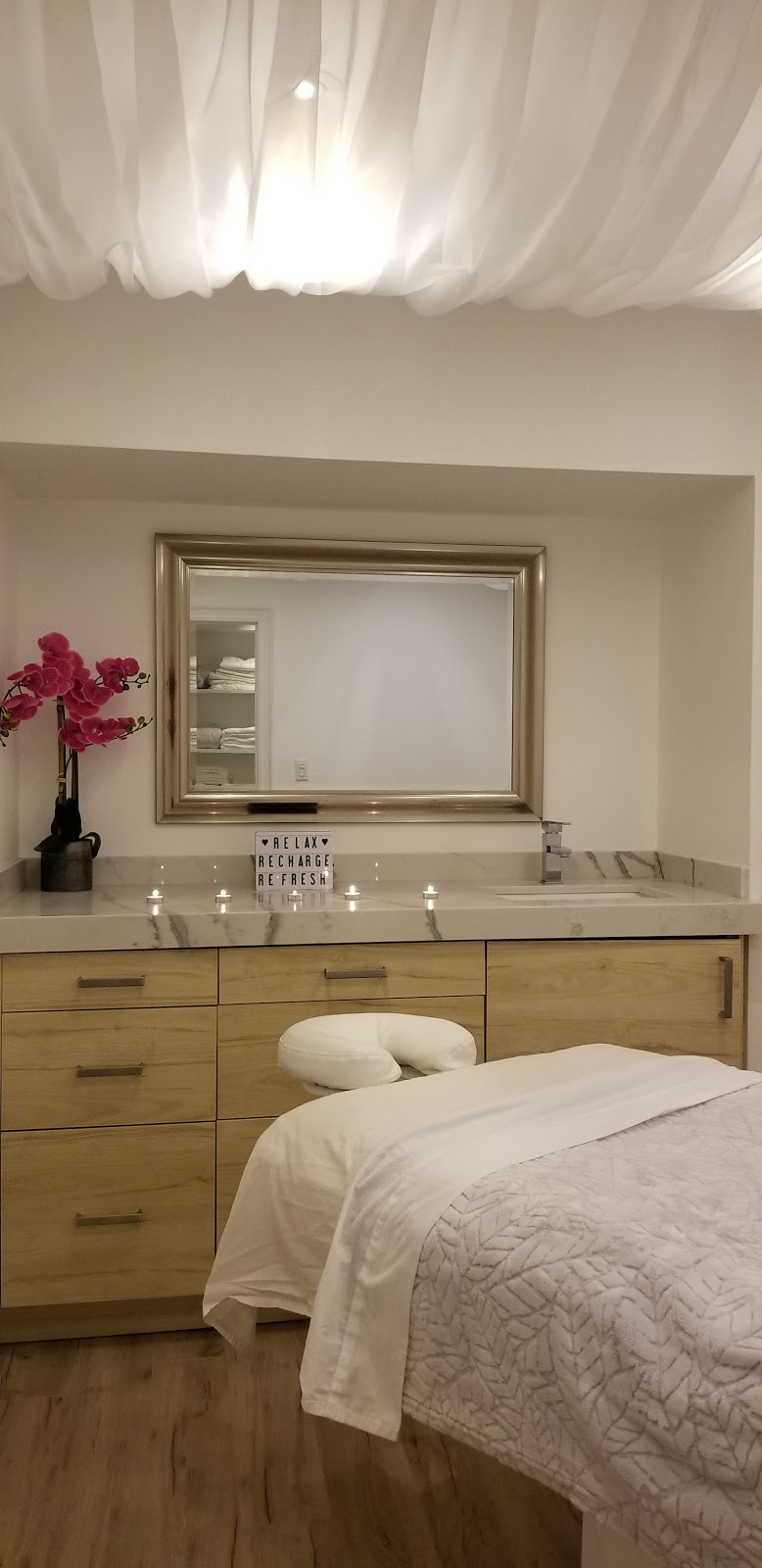 Urban-Beauty-Bar | 591 Royal York Rd, Etobicoke, ON M8Y 2S8, Canada | Phone: (647) 638-2123