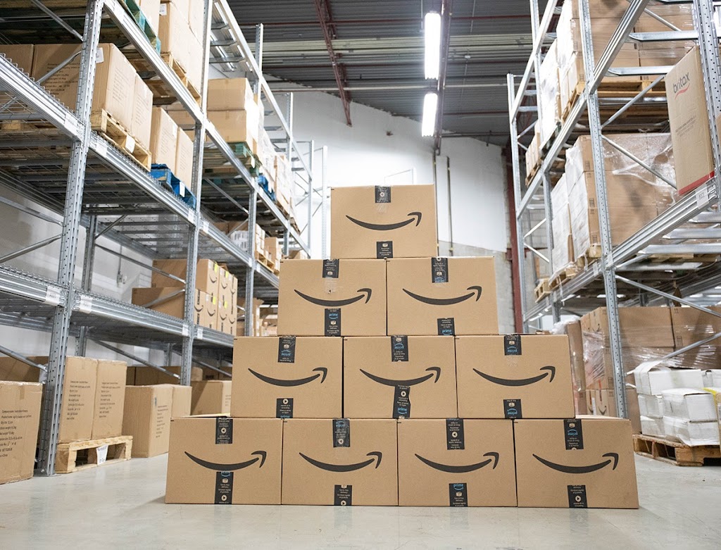Globallink Fulfillment | 51 Caldari Rd, Vaughan, ON L4K 4G3, Canada | Phone: (416) 846-7110