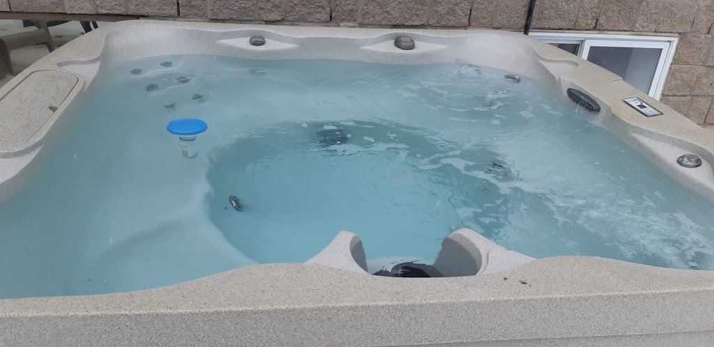 Vacation in Blue Mountain, Ontario | 147 Kandahar Ln, The Blue Mountains, ON L9Y 0N3, Canada | Phone: (416) 528-6697