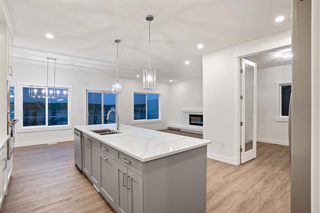AURA Living | 200 Country Hills Landing NW #104, Calgary, AB T3K 5P3, Canada | Phone: (403) 671-9795