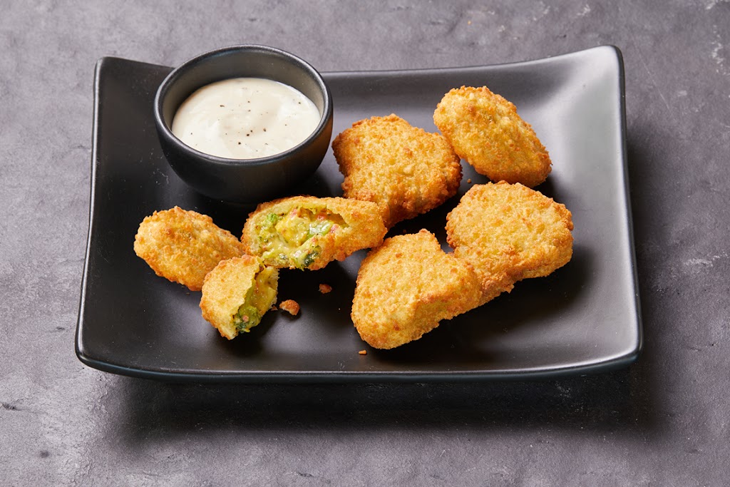 Wild Wing | 1070 Rest Acres Rd, Brant, ON N3L 0B5, Canada | Phone: (519) 442-2850